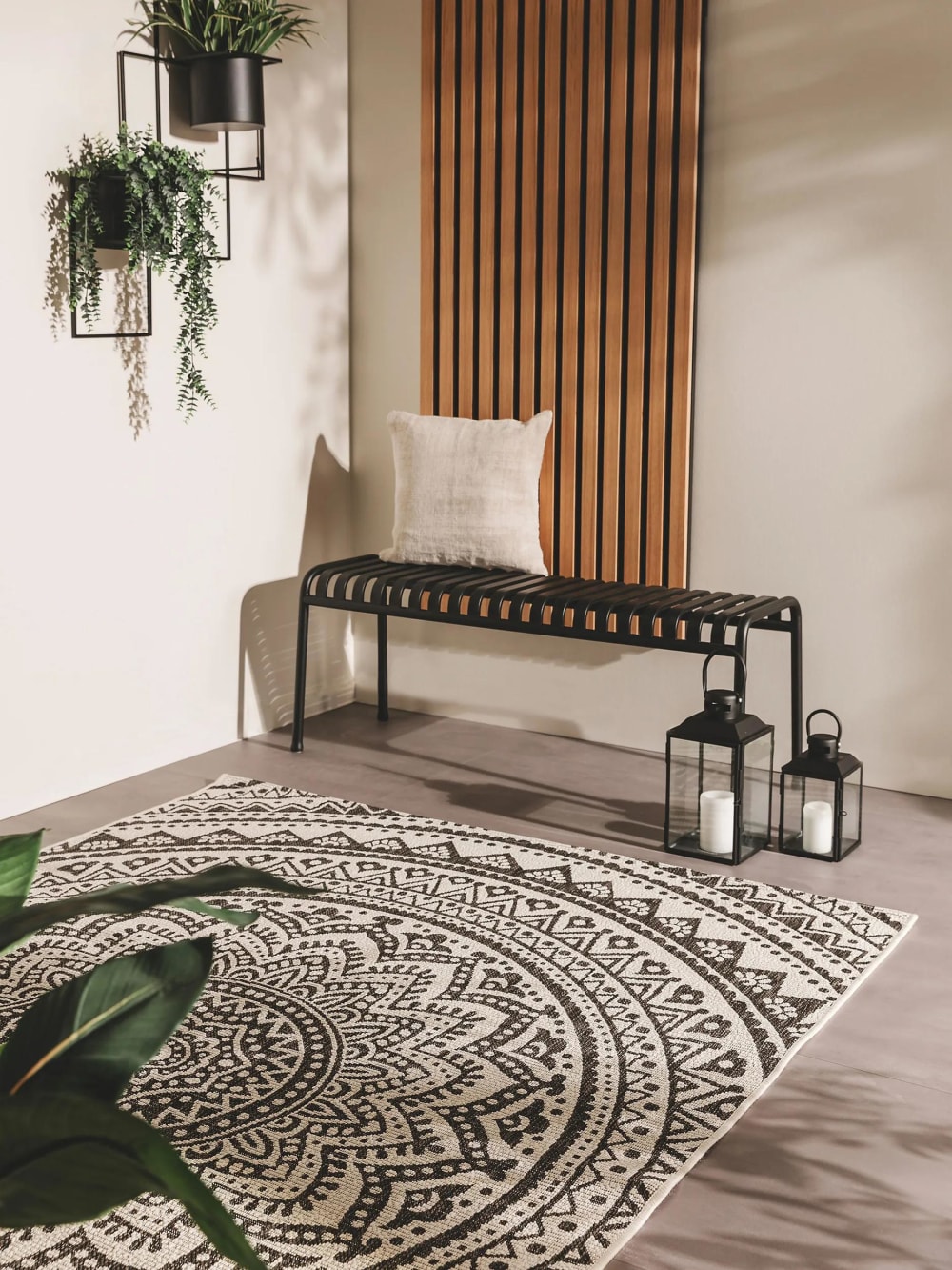 Tapis d'extérieur & intérieur blanc & noir 240x340 - Maisons du Monde