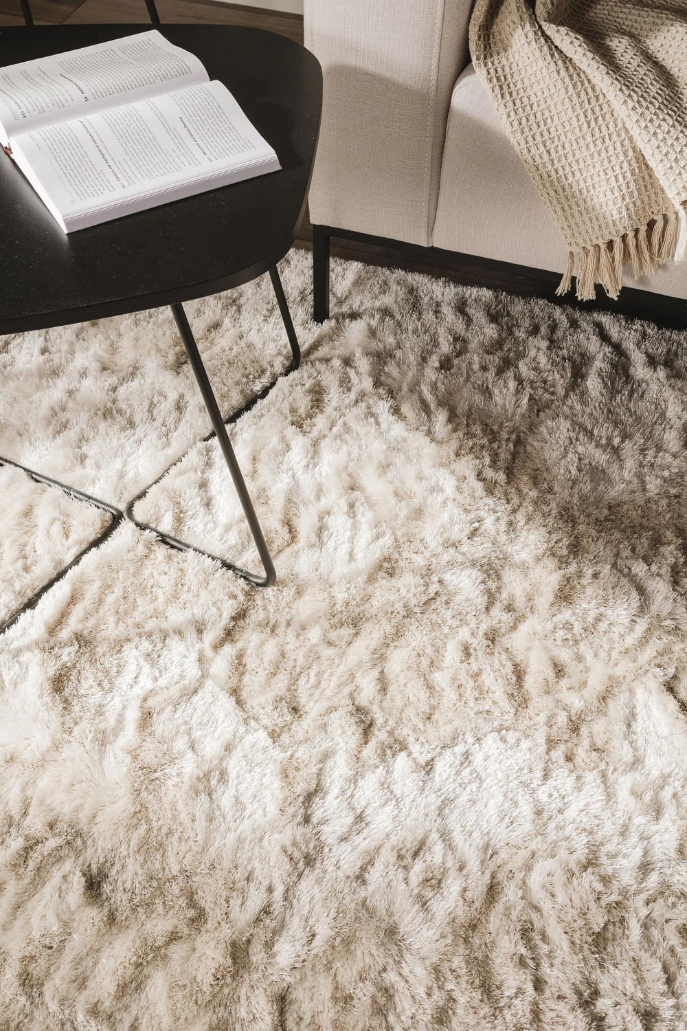 Tapis à poils longs beige 140x200 — vue 4