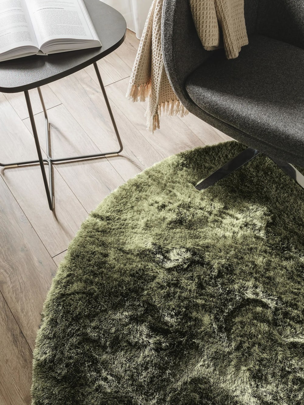 Tapis à poils longs vert D 160 rond — vue 4