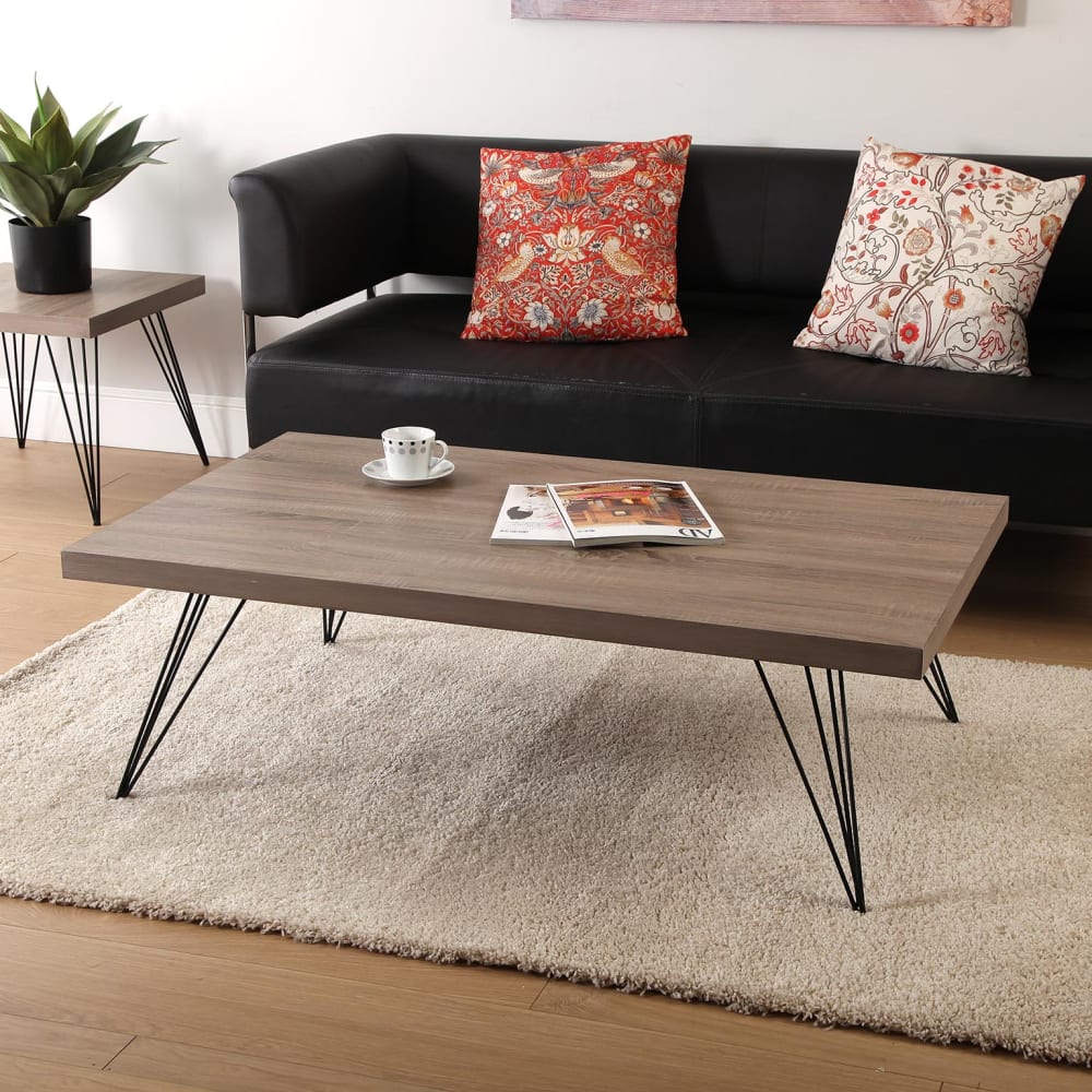 Couchtisch aus Spanplatte in Holzoptik und Metall, braun und