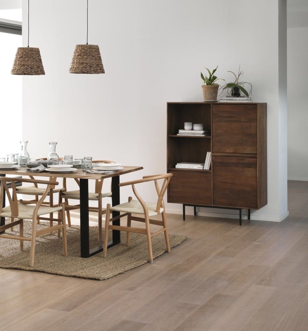 Table en acacia massif 140 x 80 cm avec pieds en métal noir - Maisons du Monde