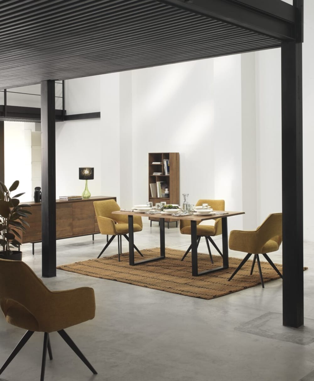 Table en acacia massif 160 x 90 cm avec pieds en métal noir - Maisons du Monde