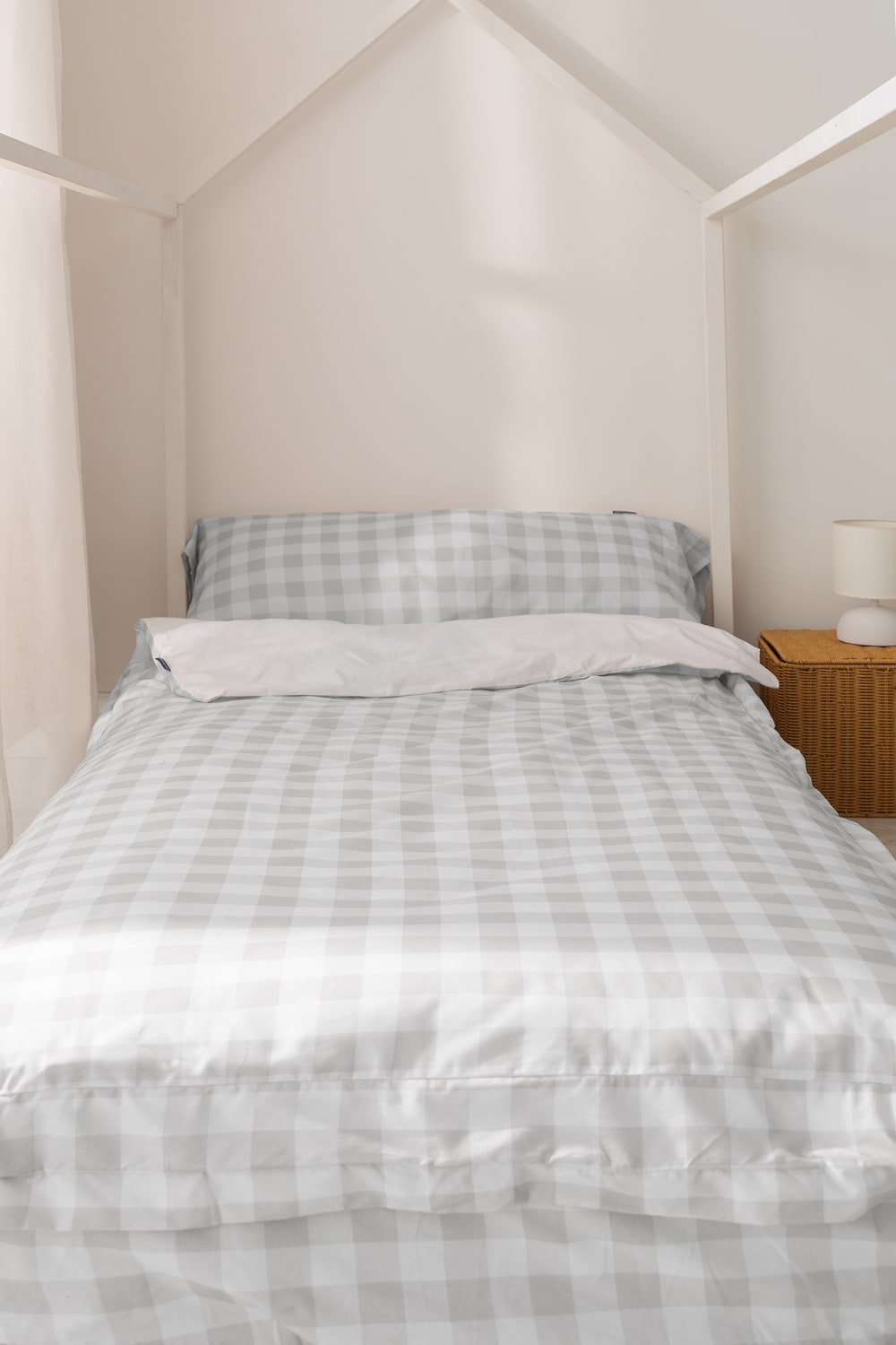 Couchage prêt à dormir vichy 90x200 cm (lit 90) sans rembourrage gris Couchage prêt à dormir vichy 90x200 cm (lit 90) sans rembourrage gris
