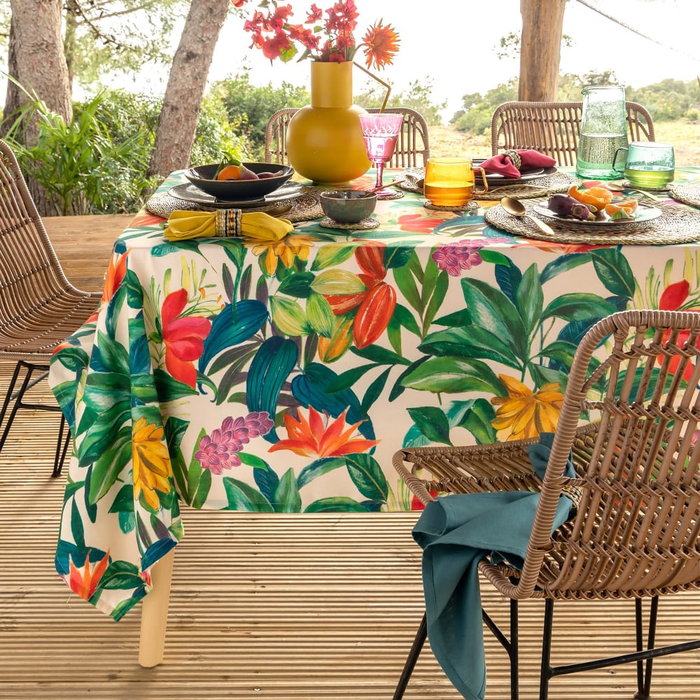 Nappe en coton multicolore 140x140cm Nappe en coton multicolore 140x140cm
