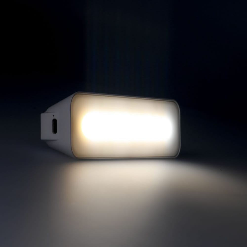 Lampe LED avec Batterie Portable Blanc 13x2x4 CM - Maisons du Monde