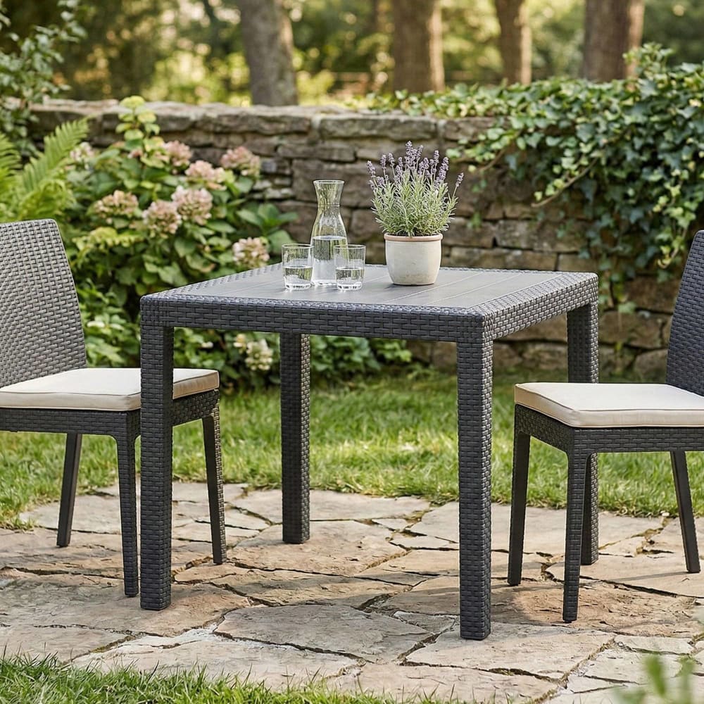 Table d'extérieur anthracite 79x79 cm - Maisons du Monde