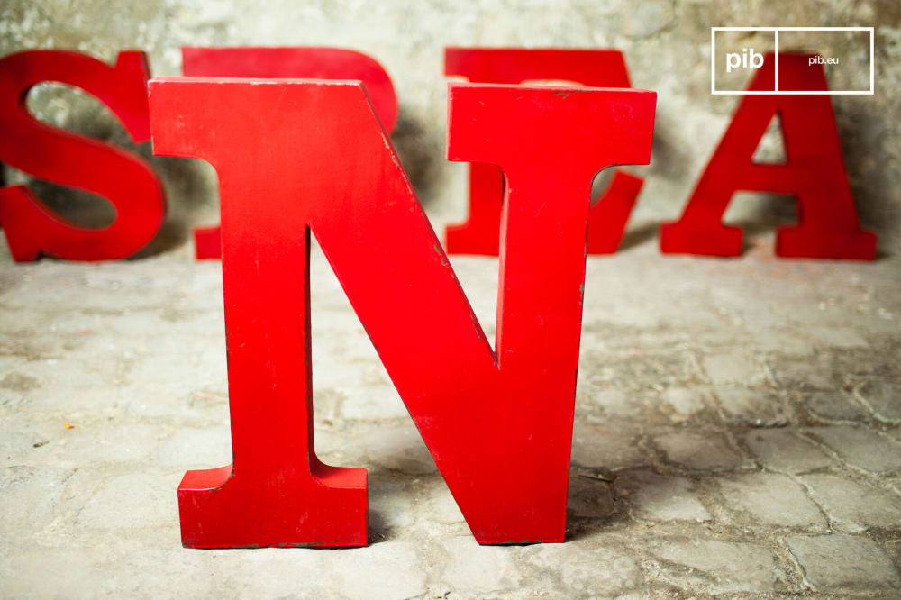 Zeichen Buchstabe N aus Metall, rot - Maisons Du Monde