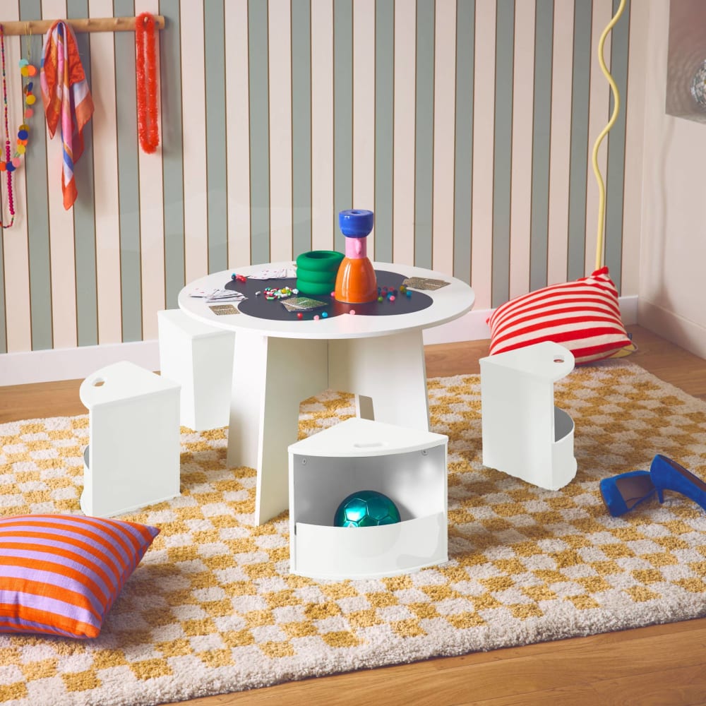 Table avec ardoise et 4 chaises avec rangement pour enfant