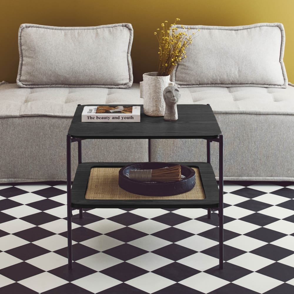 sweeek Schwarzer quadratischer Couchtisch mit Holzoptik und Rattan-Geflecht style vintage Schwarz Spanplatte