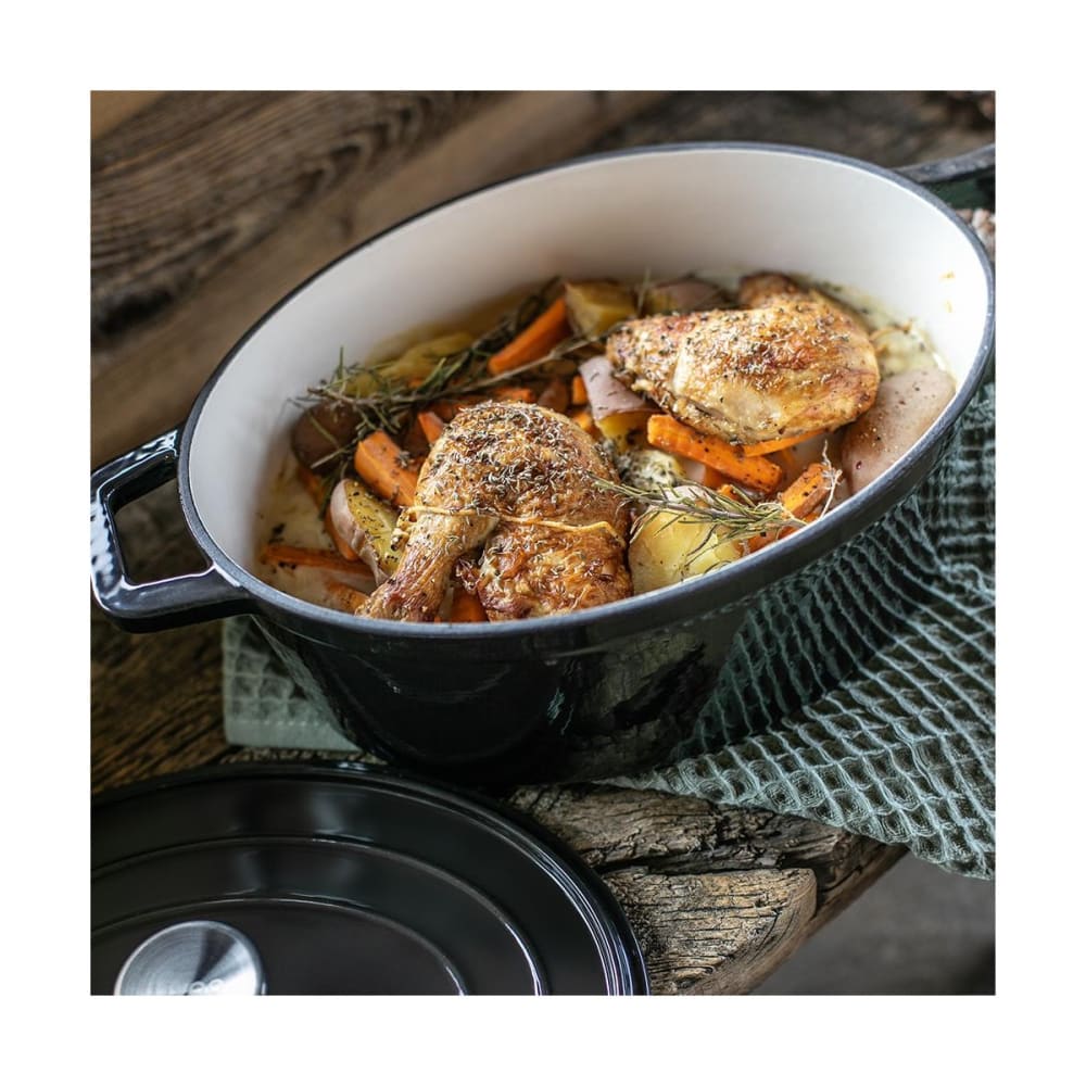 Cocotte ovale en fonte noir - Maisons du Monde