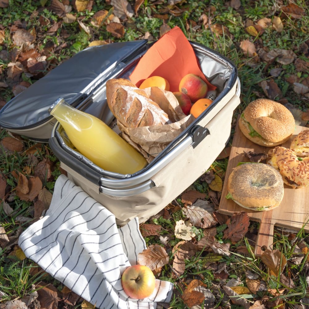 Panier pique-nique 4 personnes beige - Maisons du Monde