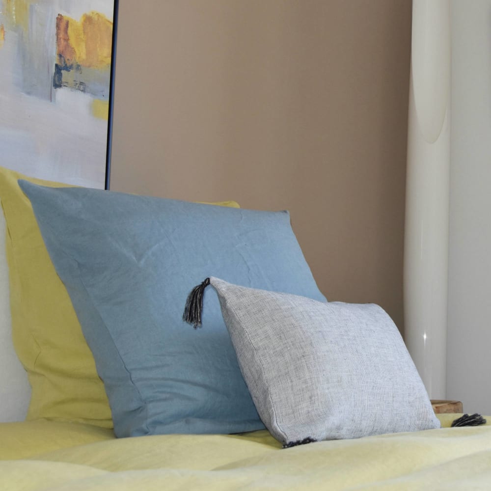 Taie d'oreiller lin lavé bleu du nil 65X65 CM - Maisons du Monde