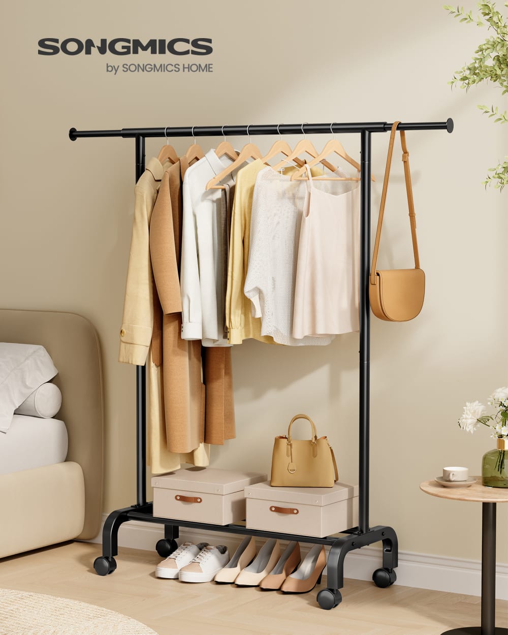SONGMICS Porte-manteau à roulettes en acier 83-120 x 39 x 156 cm noir style contemporain