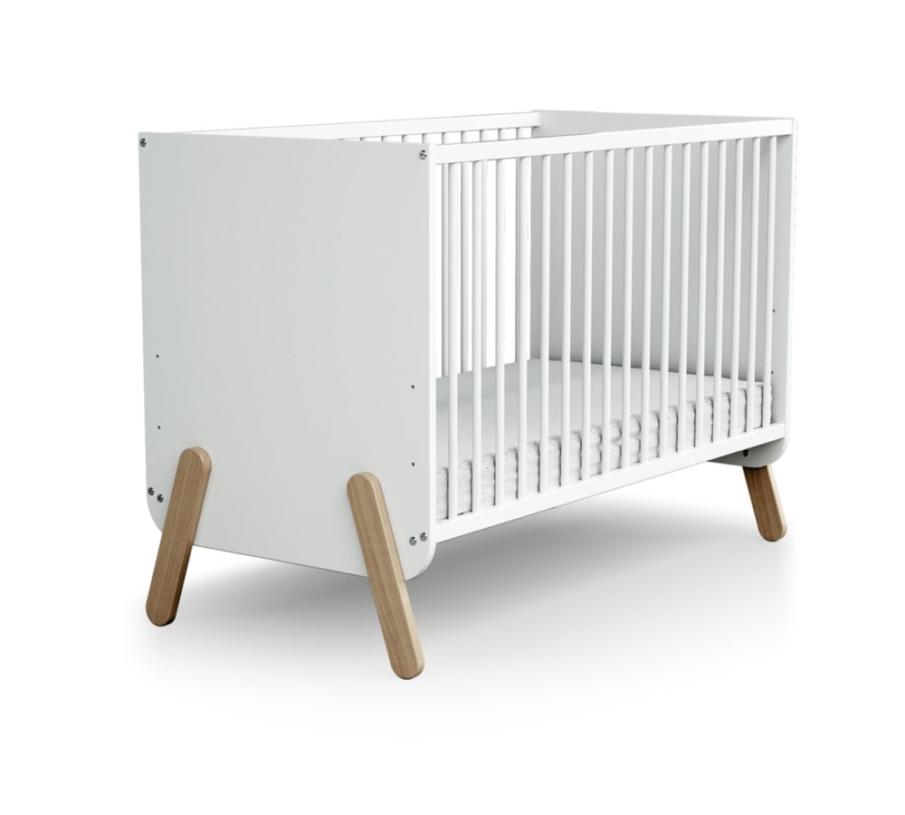 Chambre enfant lit + commode 3 tiroirs et armoire en bois - Maisons du Monde
