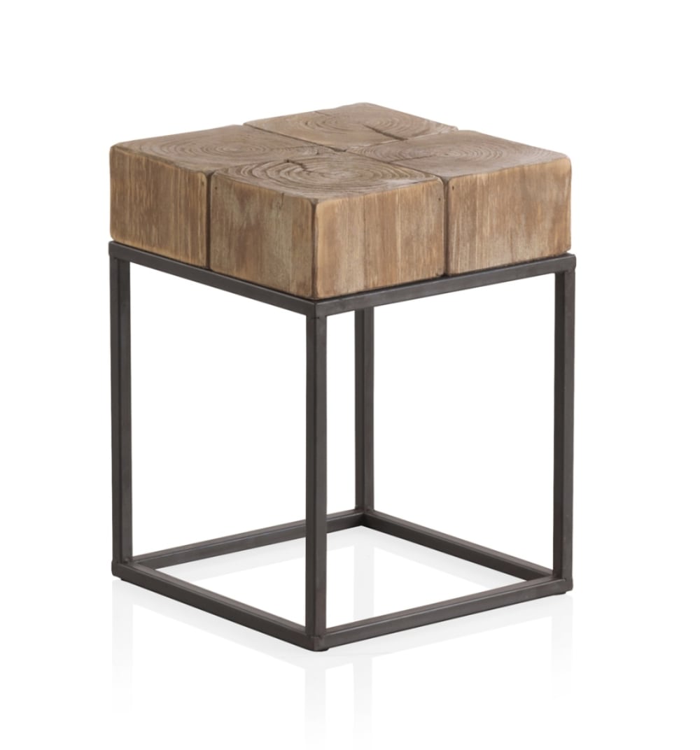 tabouret en bois avec