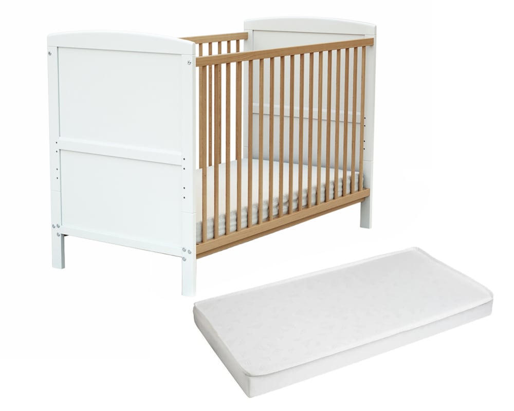 Lit+bebe+evolutif+en+bois+avec+matelas+en+bois+Blanc+et+Hetre+Verni