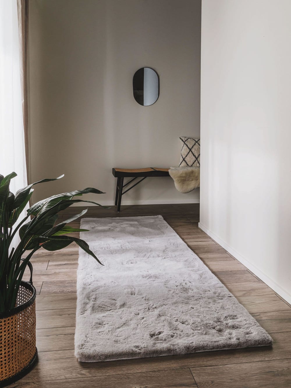 Tapis de fausse fourrure gris 80x240 — vue 3