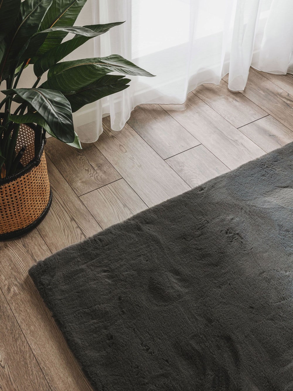 Tapis de fausse fourrure anthracite 80x240 — vue 4