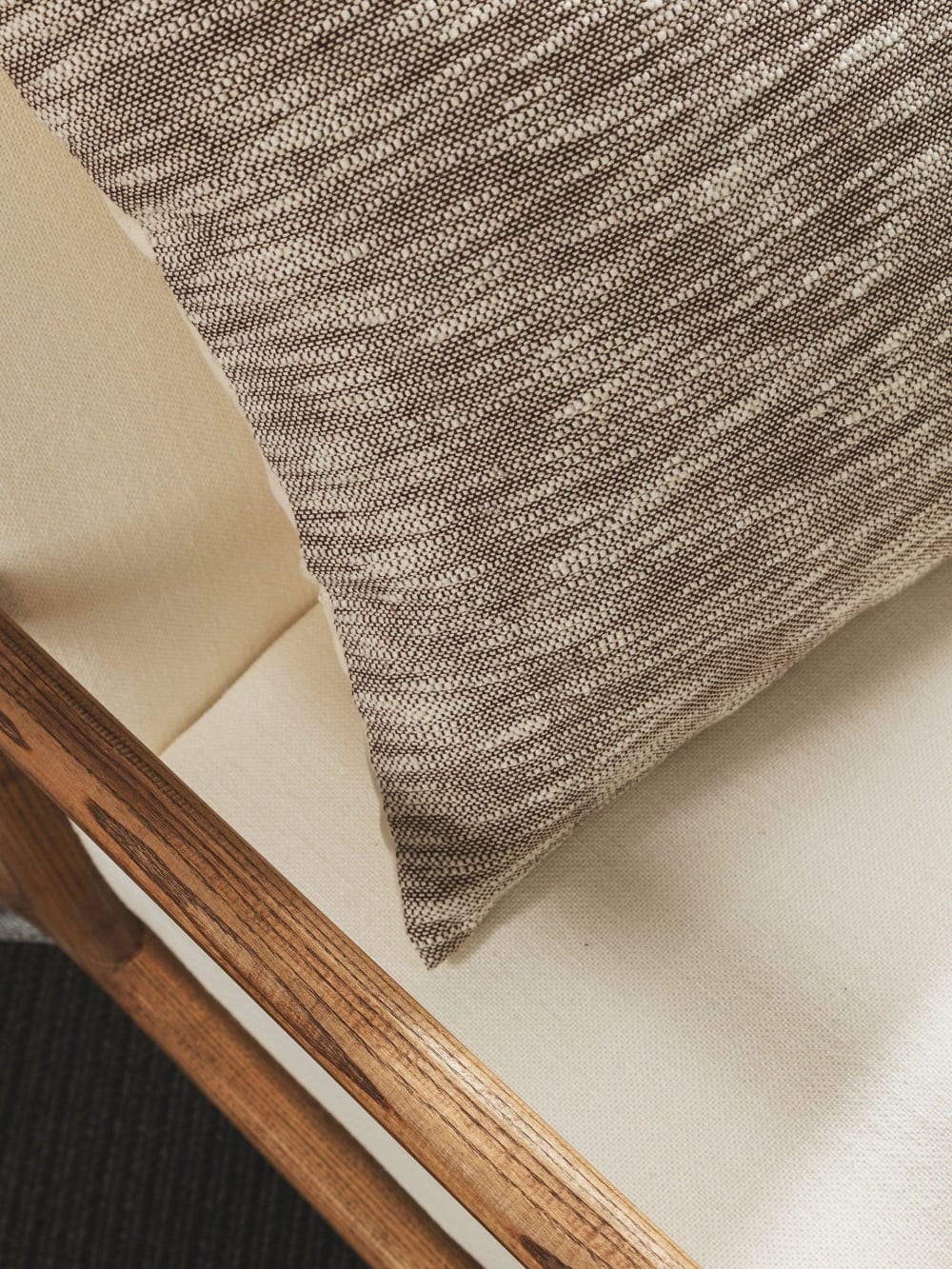 Housse de coussin marron 45x45 — vue 4