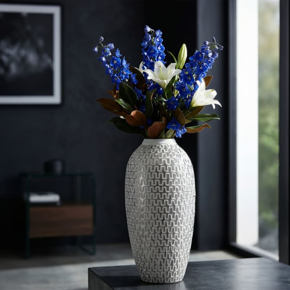 Mauro Ferretti Graue Harzvase mit geometrischen Verzierungen Ø 21 x 43 cm style classic chic Grau Harz