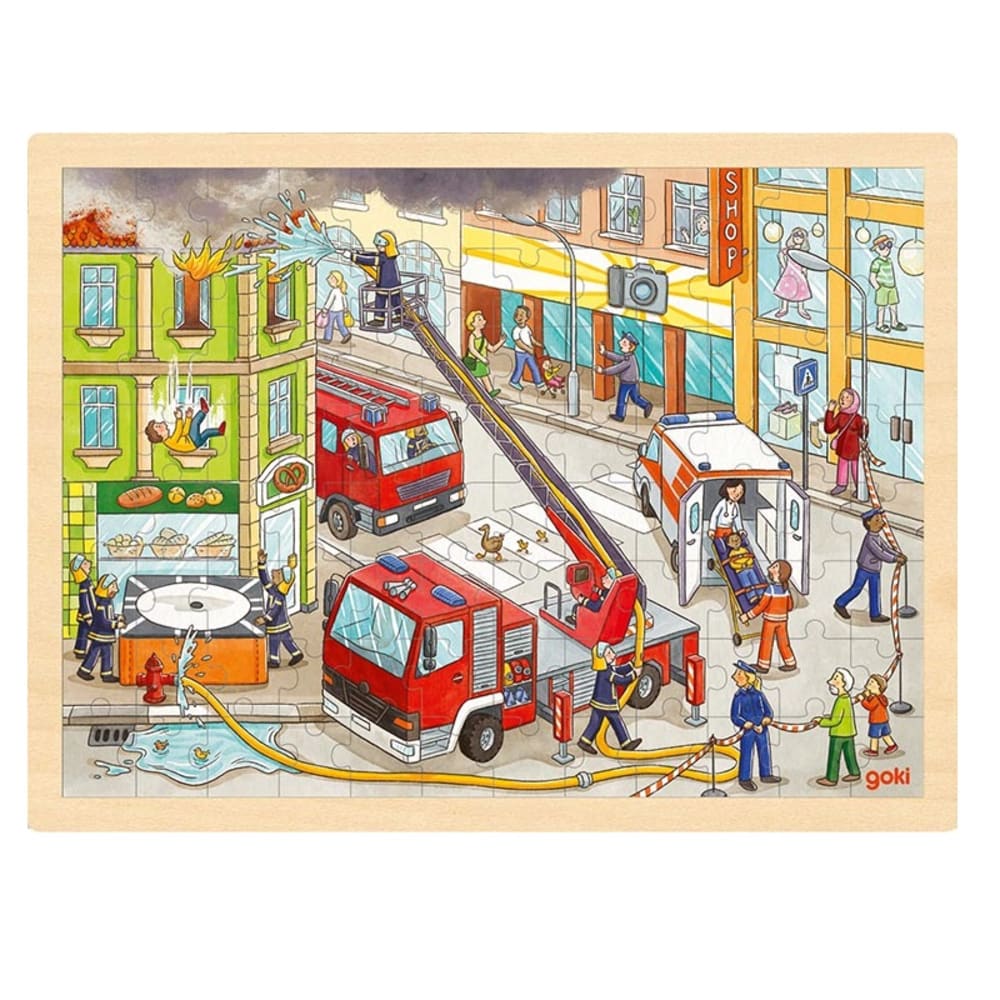 Goki Puzzle l'intervention des pompiers en bois rouge 40x30 cm Beige Bois - 40x1x30cm