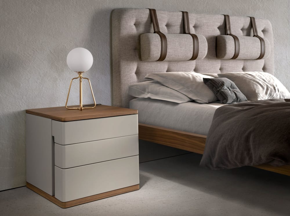 Nachttisch aus grauem Holz und Nussbaum - Maisons Du Monde