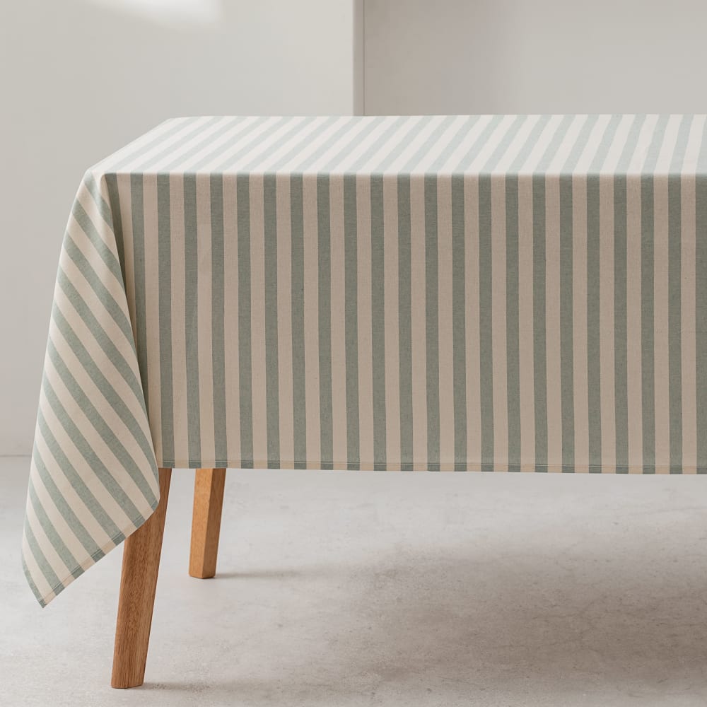 Nappe en 100% coton toucher tissu couleur eau 140x180 cm