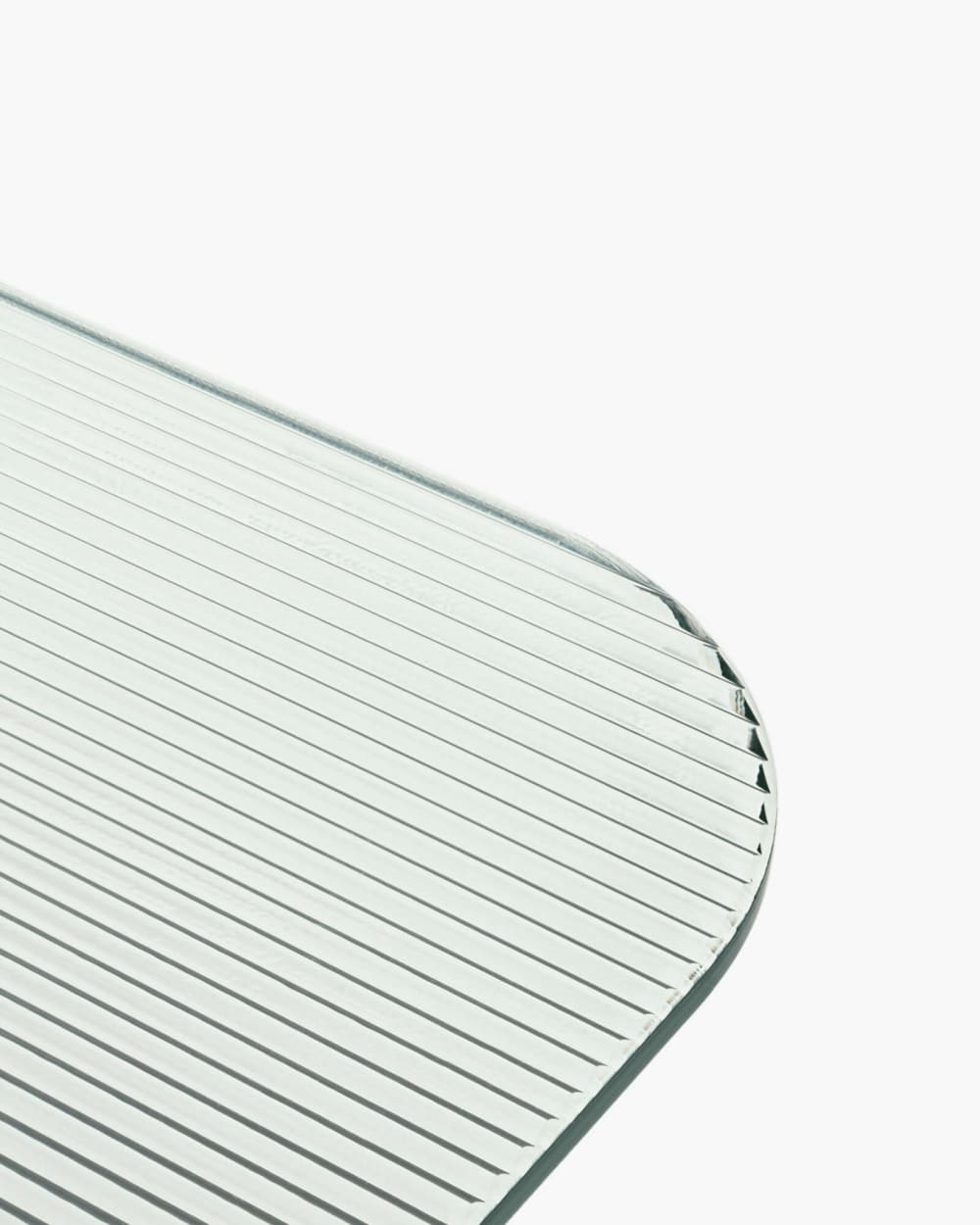Table basse kob en verre texturé et bois, 105 x 55 x 40,5 cm - Maisons du Monde