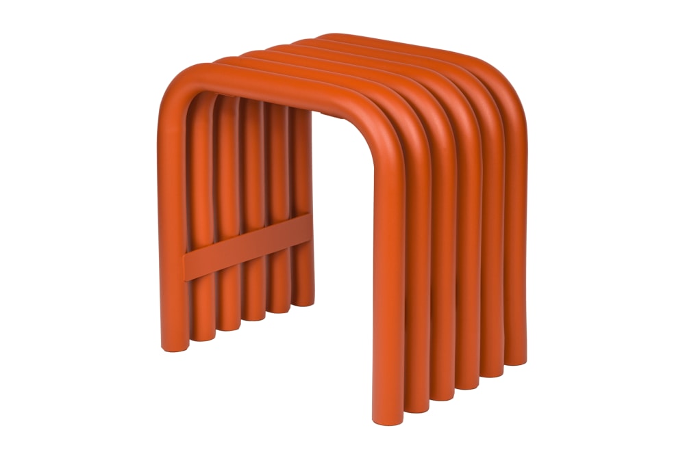 Tabouret en acier galvanisé peint par poudrage, orange