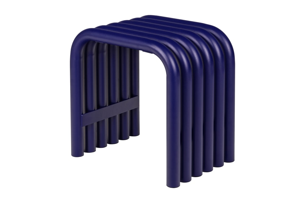 Tabouret en acier galvanisé peint par poudrage, myrtille