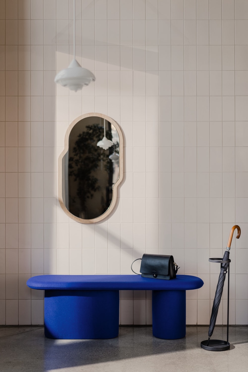 Miroir mural avec cadre en chêne, marron