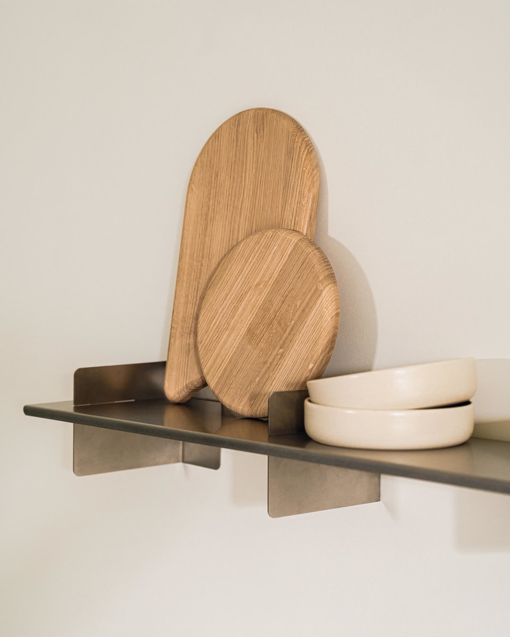 Planche de service frêne fumé 57,5 x 23 cm - Maisons du Monde