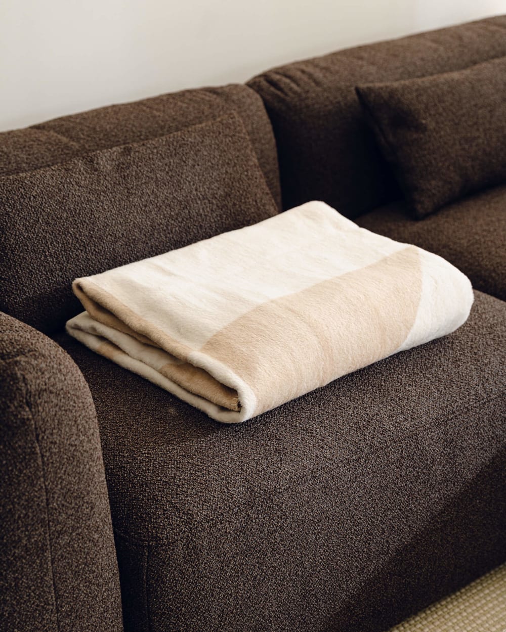 Plaid en coton noo.ma 200 x 150 cm - chaud et moderne — vue 4