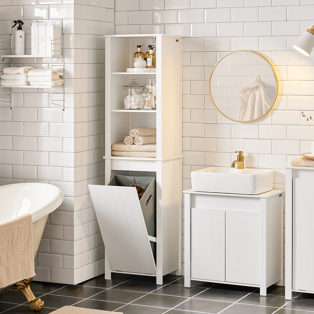 Meuble colonne effet bois blanc avec 1 panier à linge