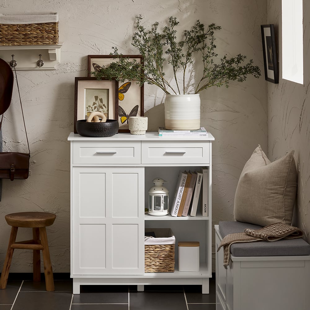 Armoire à chaussures avec 2 tiroirs et 2 portes effet bois blanc - Maisons du Monde