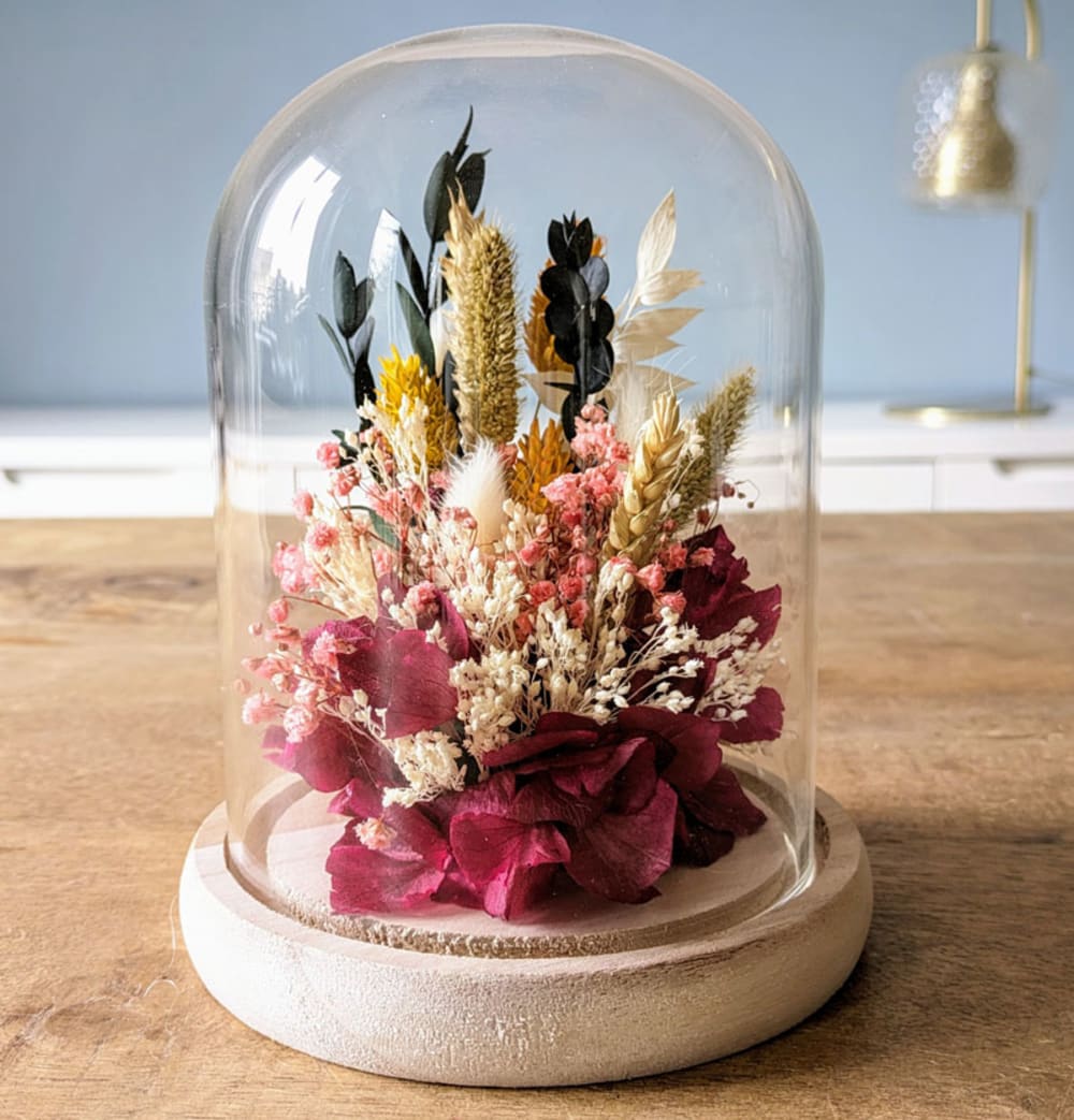 Réconciliation Végétale Cloche de fleurs séchées fuchsia Agathe Rose Fibres Naturelles