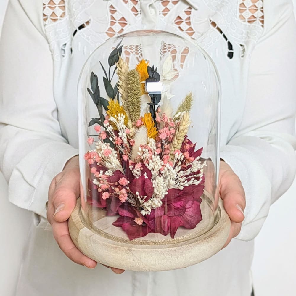 Cloche de fleurs séchées fuchsia Agathe - Maisons du Monde
