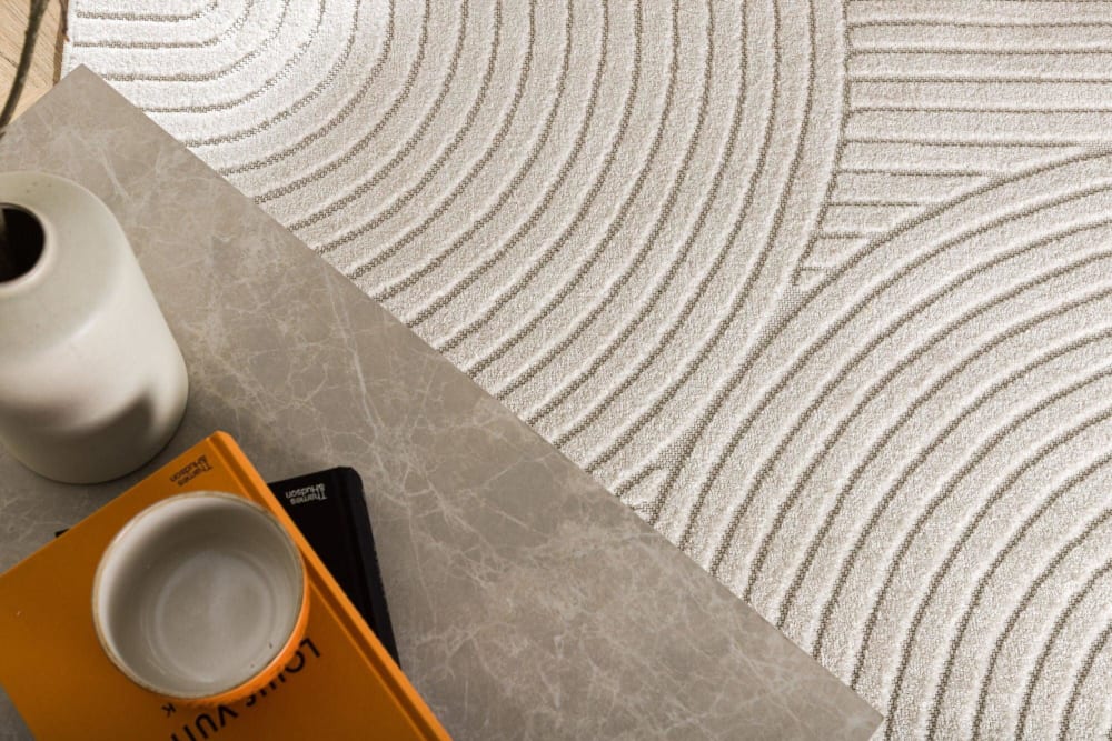 Tapis de salon couleur blanc en polypropylène — vue 4