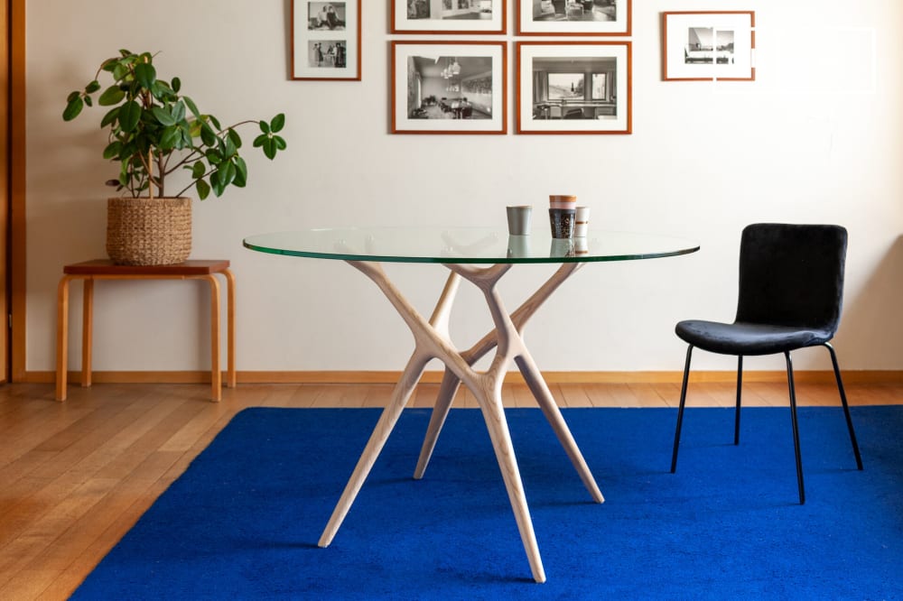 PIB Runder Tisch für 6 Personen aus Glas und Esche, beige - Holz