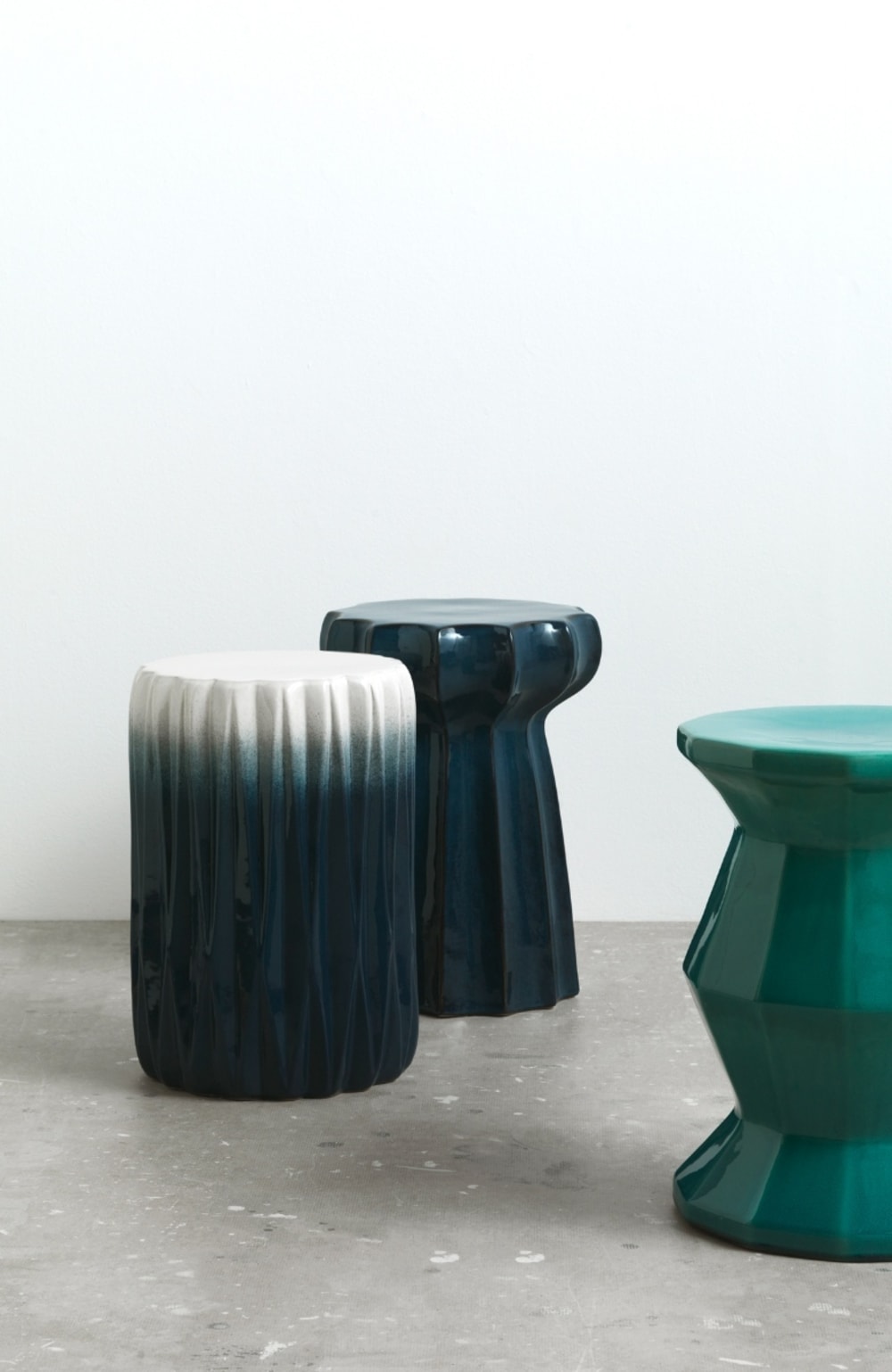 Tabouret de table en céramique vert