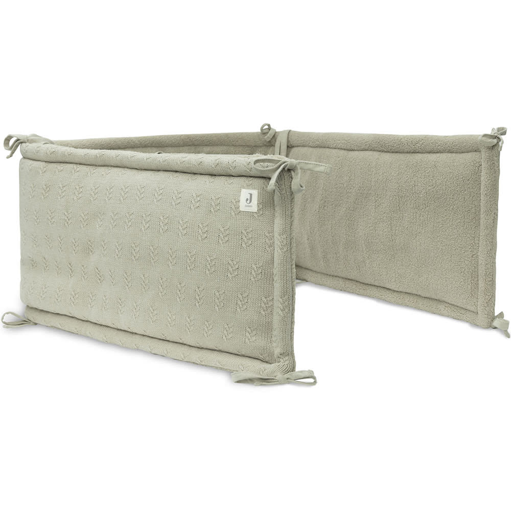 Tour de lit Grain Knit Olive Green (pour lit 60 x 120 ou 70 x 140 cm) Tour de lit Grain Knit Olive Green (pour lit 60 x 120 ou 70 x 140 cm)