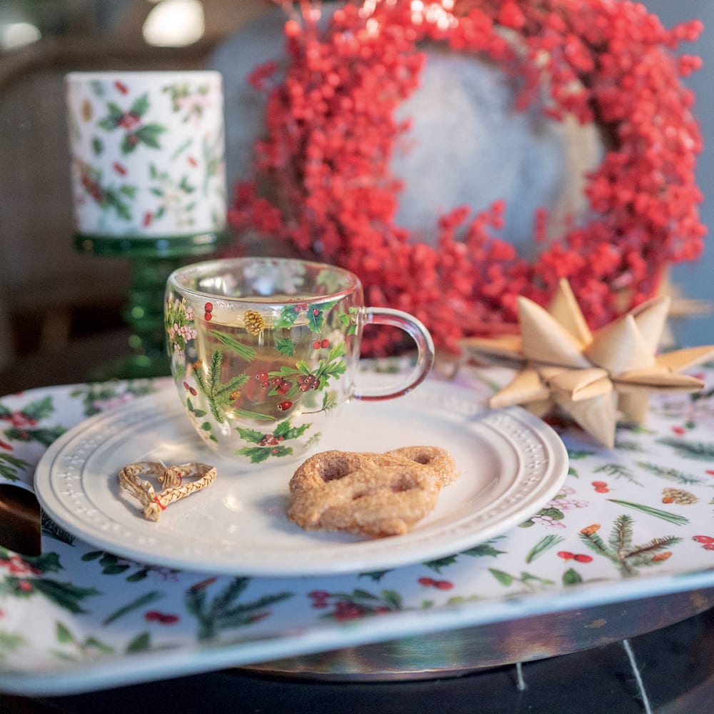 Tasse à thé en verre double paroi verdure d'hiver 200 ml - Maisons du Monde
