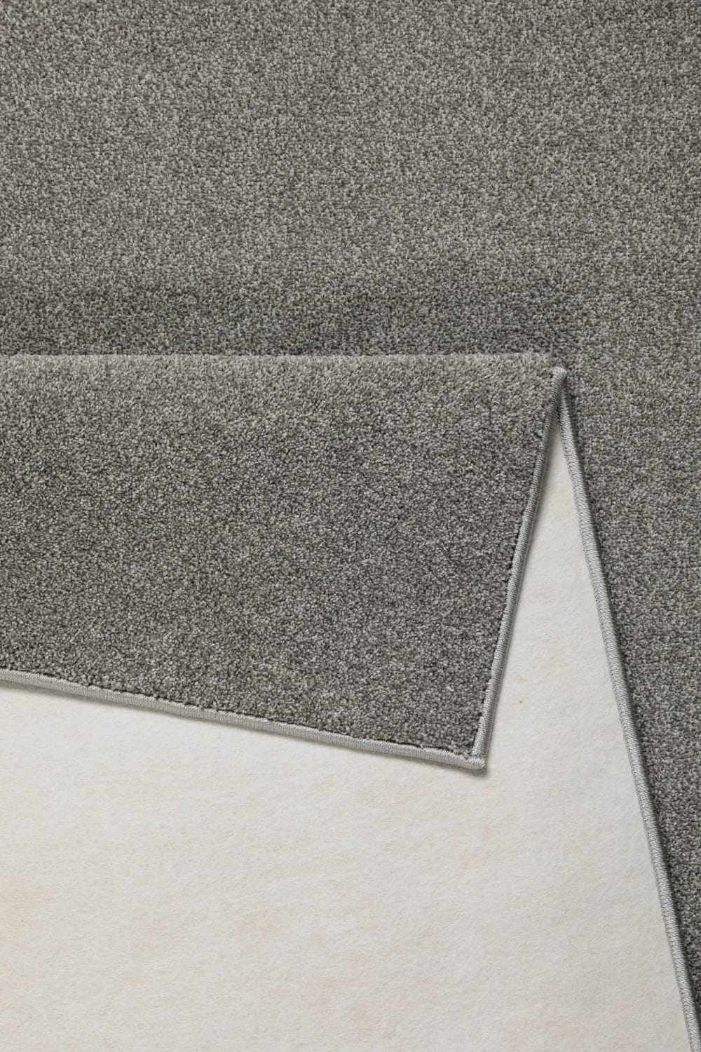 Tapis poil ras nuances gris chiné beige 166x240 — vue 4
