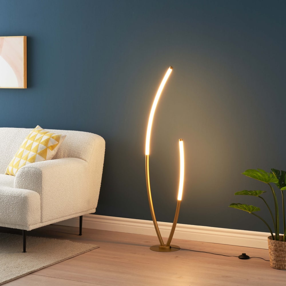 Lampadaire en aluminium, fer et pvc doré / laiton 120 cm — vue 3