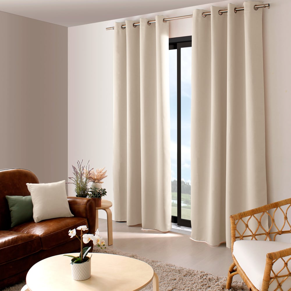 Rideau occultant uni avec 8 œillets polyester ivoire 140x240 cm