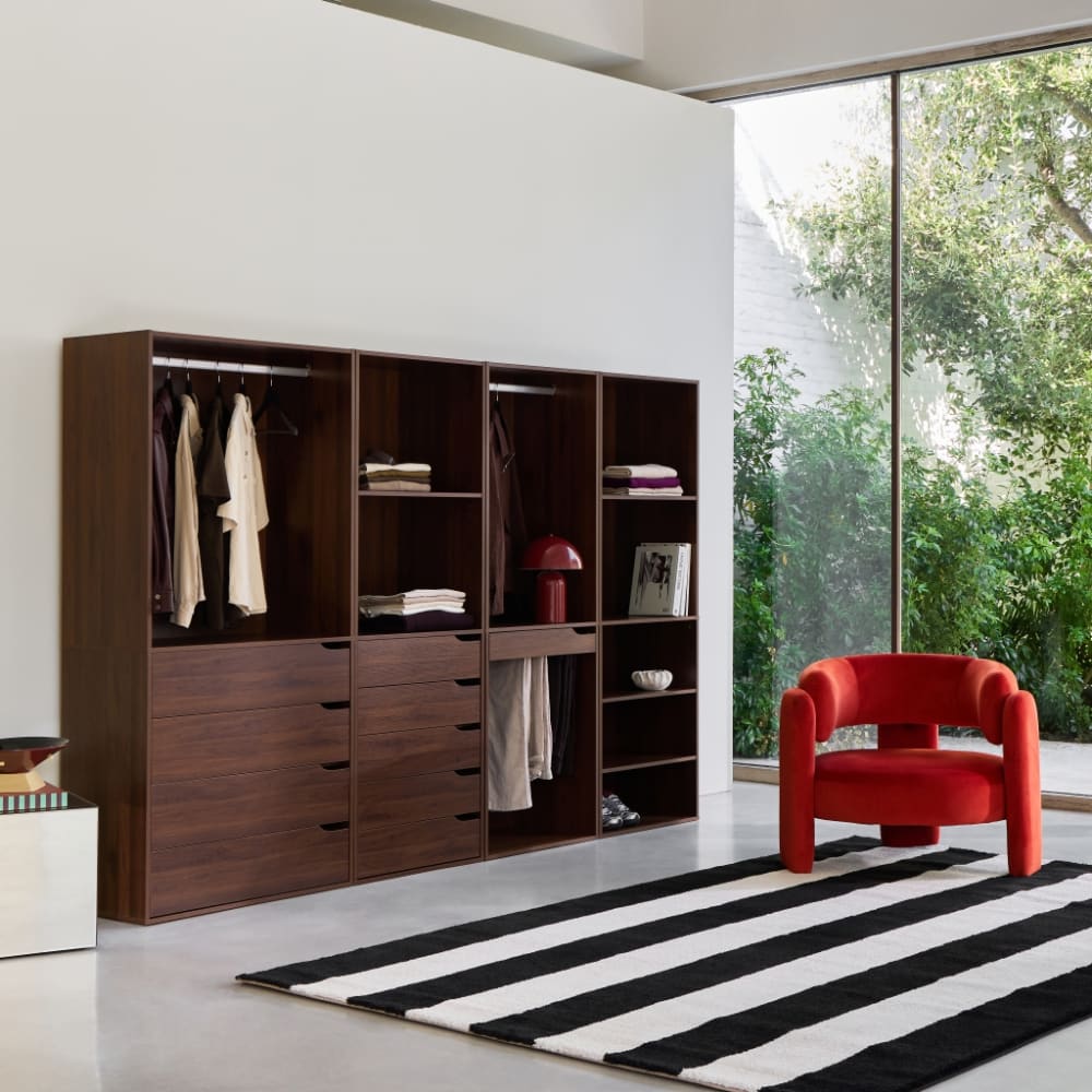 sweeek Kleiderschrank-Set mit 4 Elementen nussbaumfarben style modern Braun Spanplatte