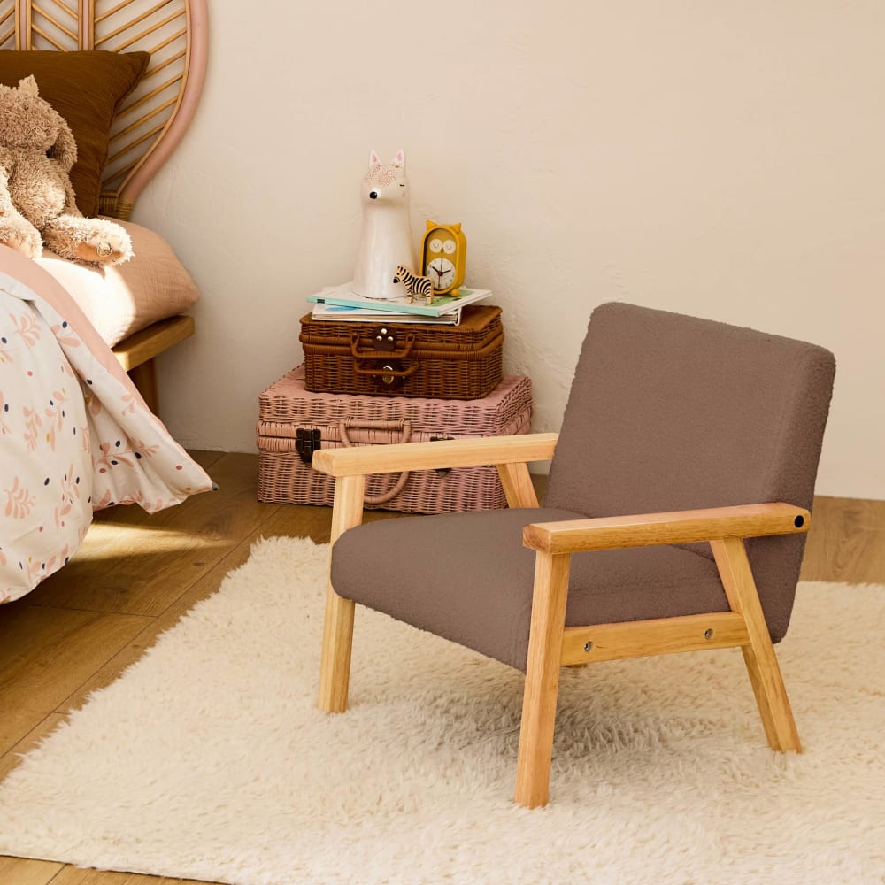 Kindersessel mit Holzbeinen Bezug Bouclé taupe - Maisons Du Monde