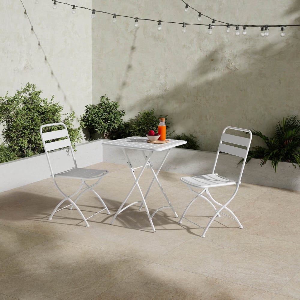 Table de jardin pliante Perla en métal blanc - Maisons du Monde