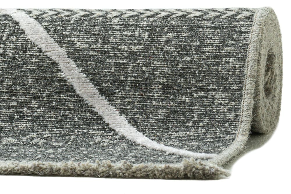 Tapis fin tissé machine en laine et viscose Anthracite 120x170 cm - Maisons du Monde