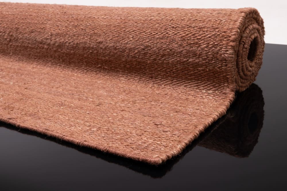 Dünner handgefertigter Wohnzimmerteppich aus Jute Koralle 130x190